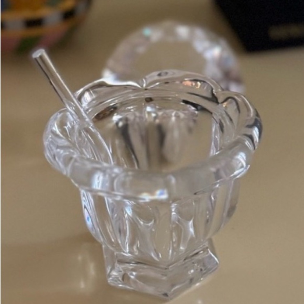 Baccarat Crystal Jam Jar w Matching Baccarat spoon.. Heightens any 🏡 aesthetic - Picture 9 of 9